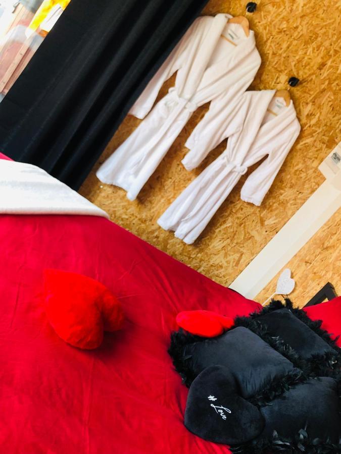Mini Love Room Jacuzzi Privatif Urimenil Dış mekan fotoğraf