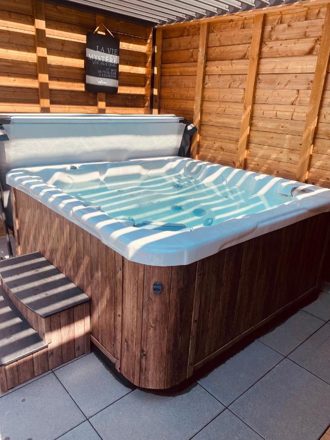 Mini Love Room Jacuzzi Privatif Urimenil Dış mekan fotoğraf