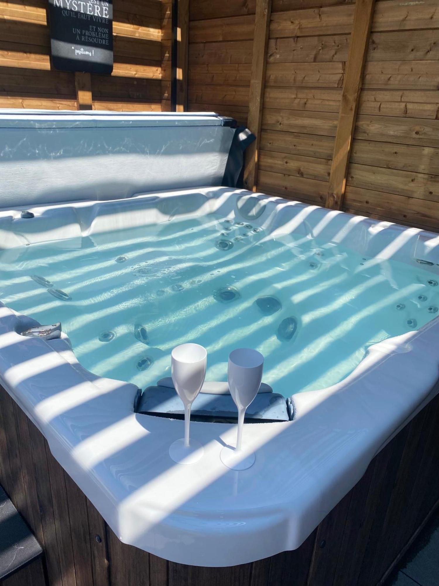 Mini Love Room Jacuzzi Privatif Urimenil Dış mekan fotoğraf