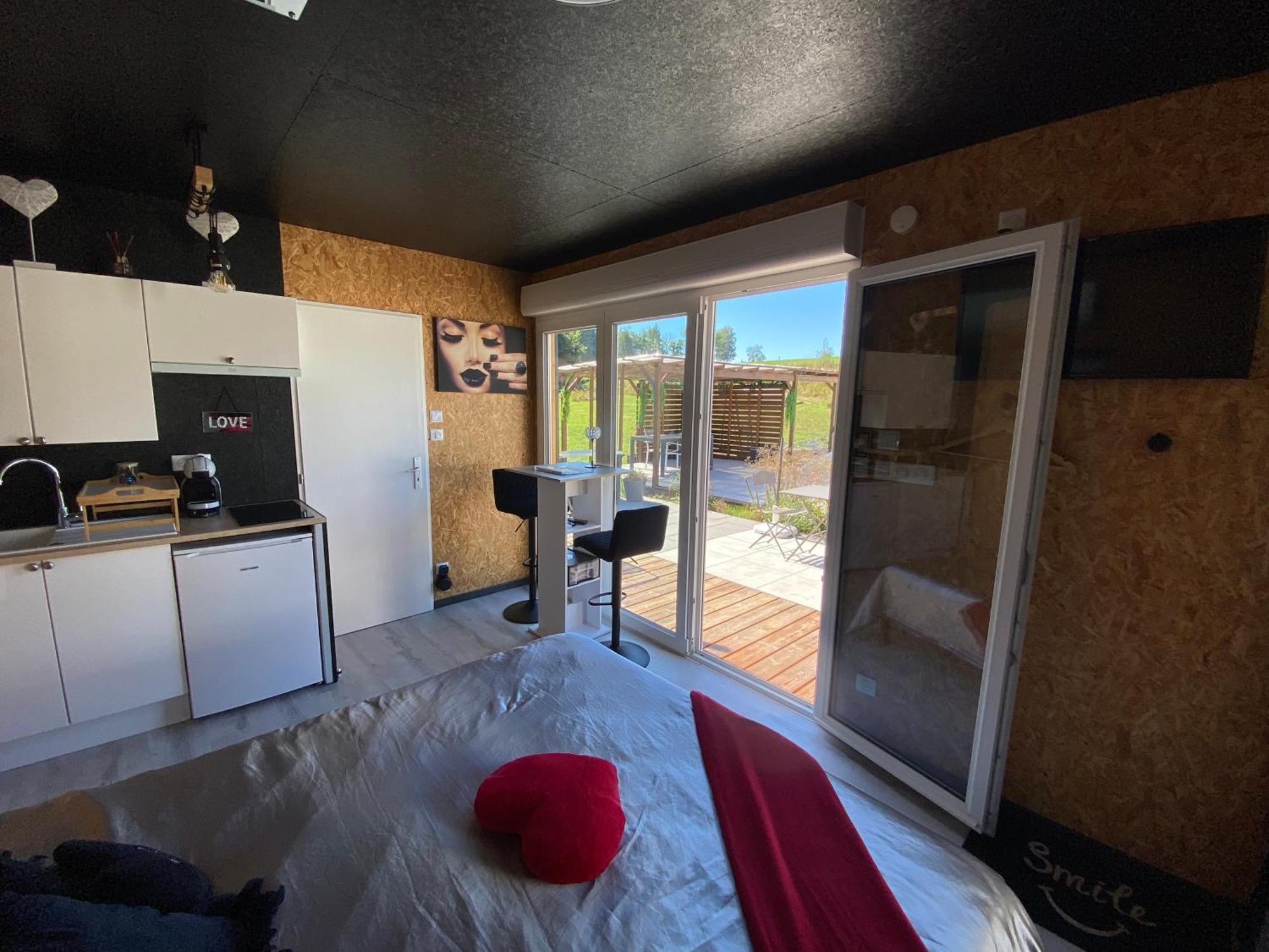 Mini Love Room Jacuzzi Privatif Urimenil Dış mekan fotoğraf